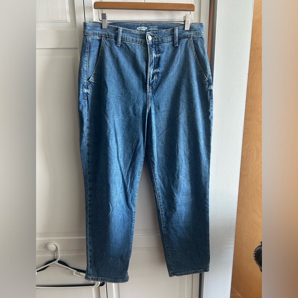 Old Navy high waisted straight jeans, size 12